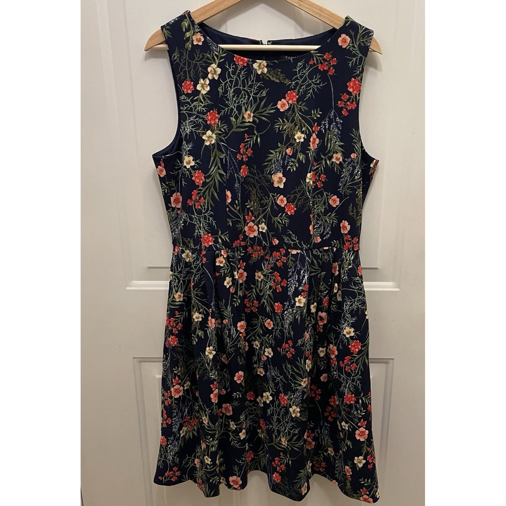 Tahari Arthur S‎ Levine Women's Size 12 Navy Floral Lined Fit & Flare Dress - Picture 2 of 9